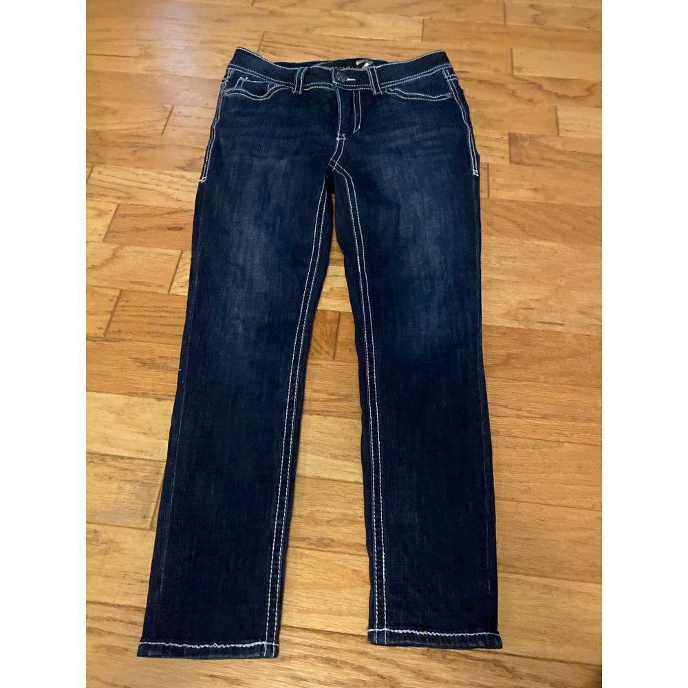 Seven7, women's Starlette Crop dark wash mid - rise jeans size 6